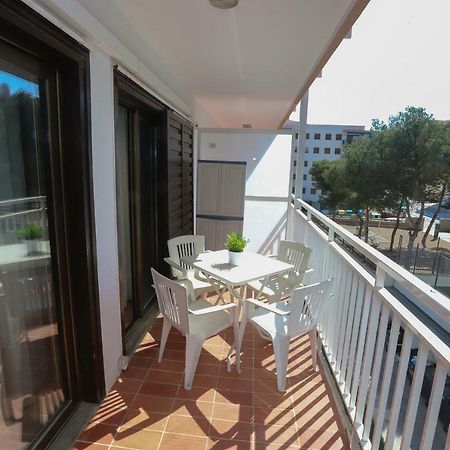 Apartamentos Flandria Салоу Экстерьер фото