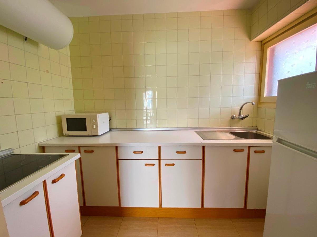 Apartamentos Flandria Салоу Экстерьер фото