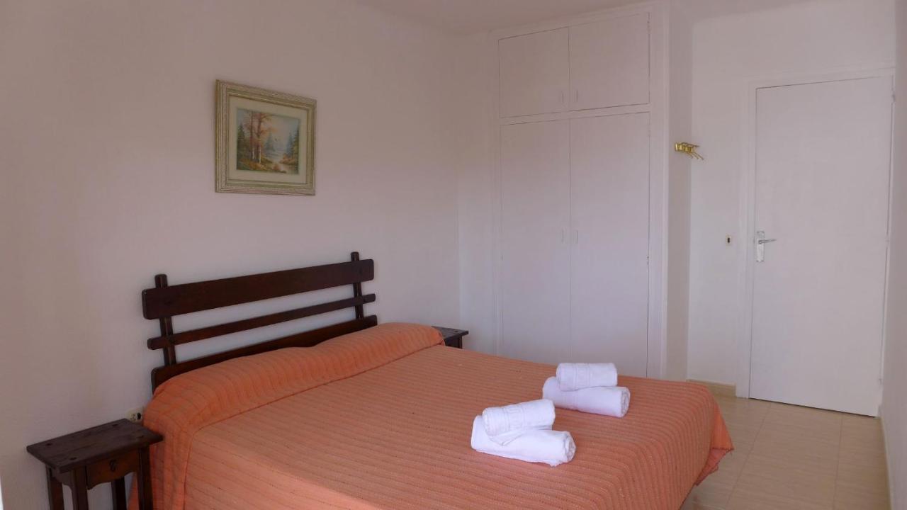 Apartamentos Flandria Салоу Экстерьер фото