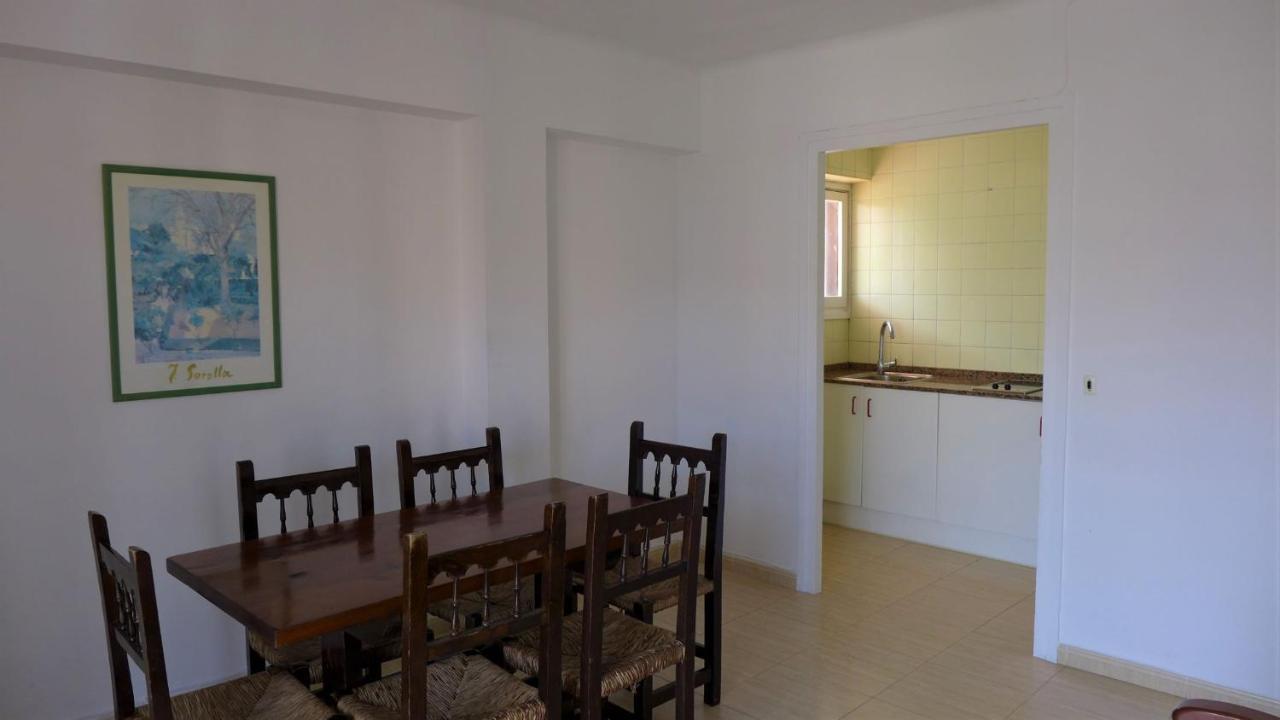 Apartamentos Flandria Салоу Экстерьер фото