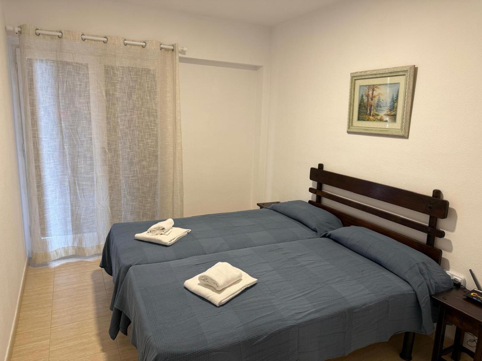 Apartamentos Flandria Салоу Экстерьер фото