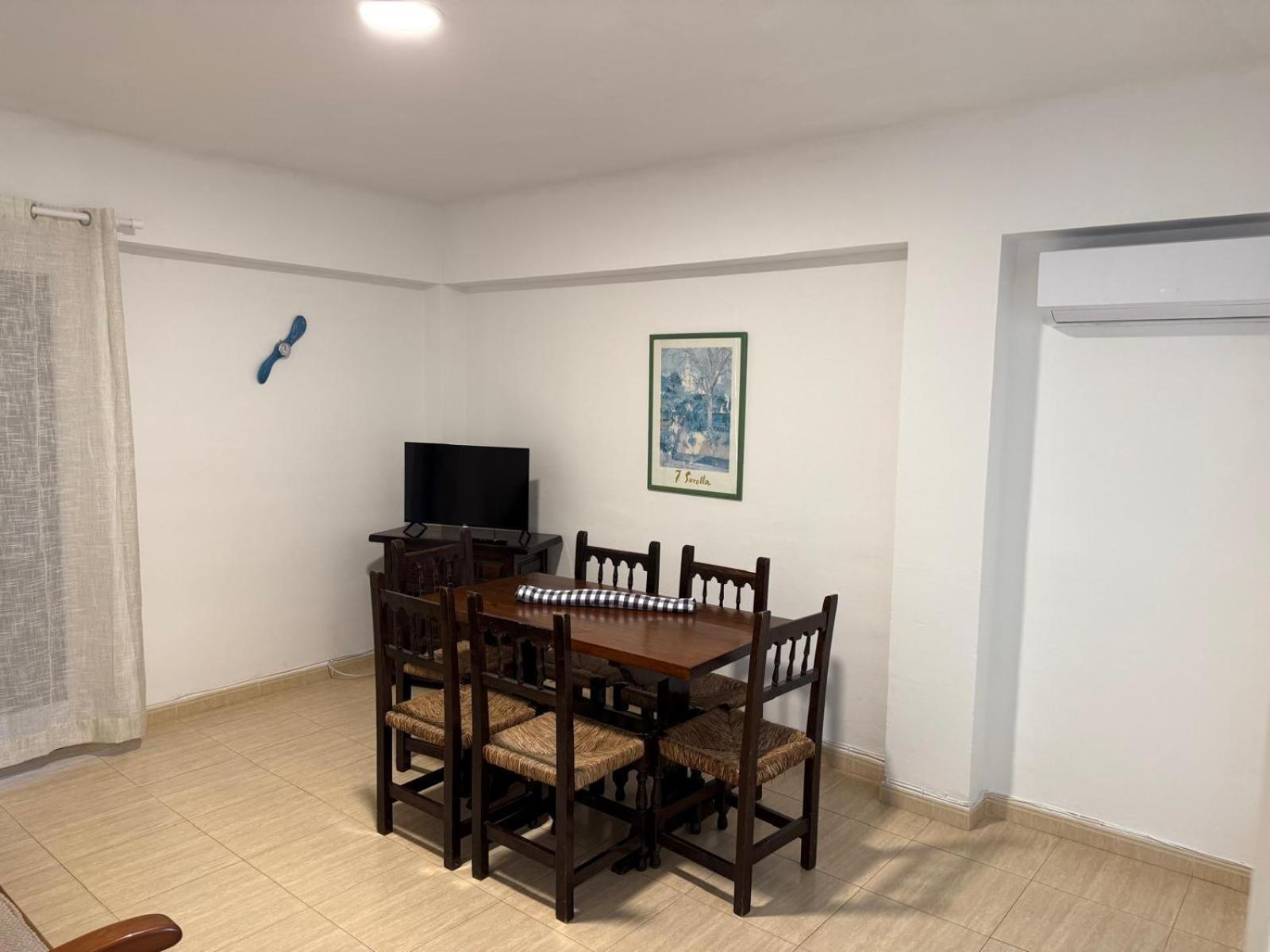 Apartamentos Flandria Салоу Экстерьер фото