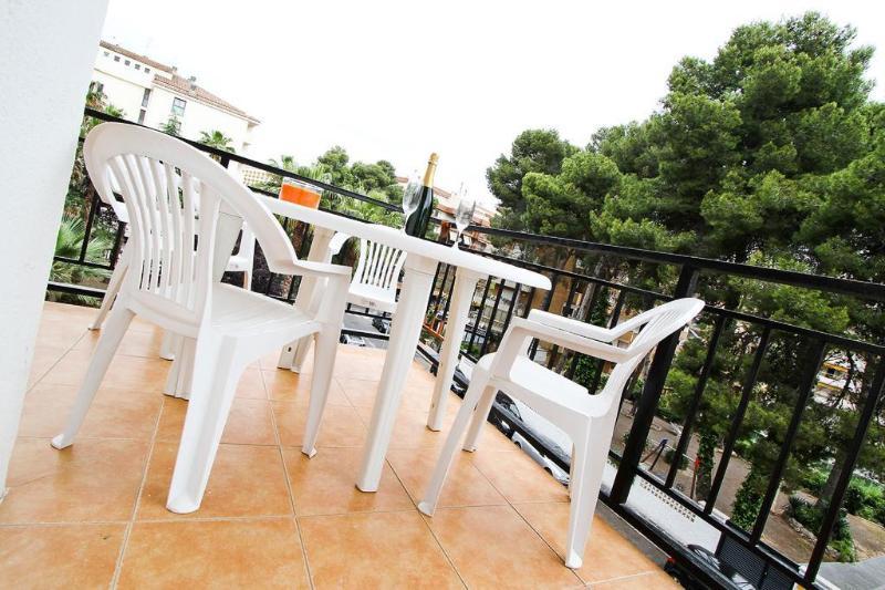 Apartamentos Flandria Салоу Экстерьер фото