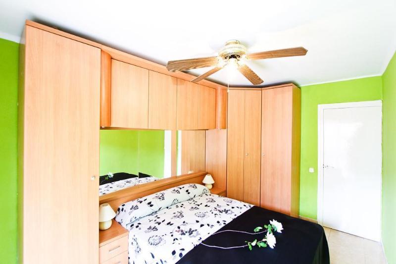 Apartamentos Flandria Салоу Экстерьер фото