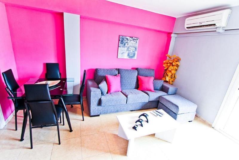 Apartamentos Flandria Салоу Экстерьер фото