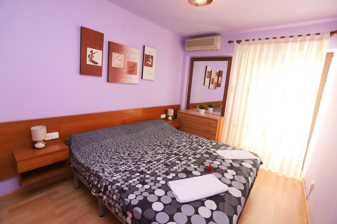 Apartamentos Flandria Салоу Экстерьер фото